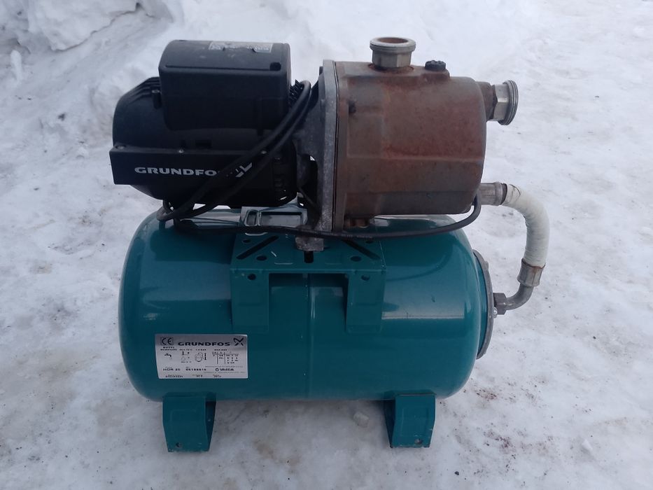 Продам б/у водяной насос Грондфос