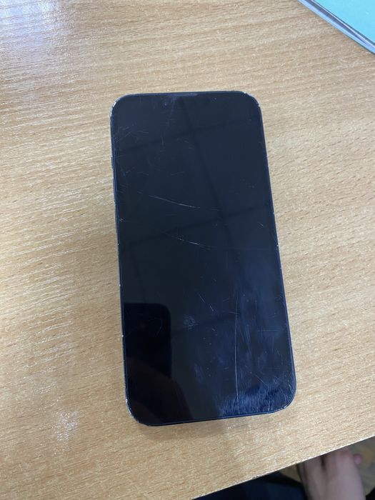 Iphone 14.