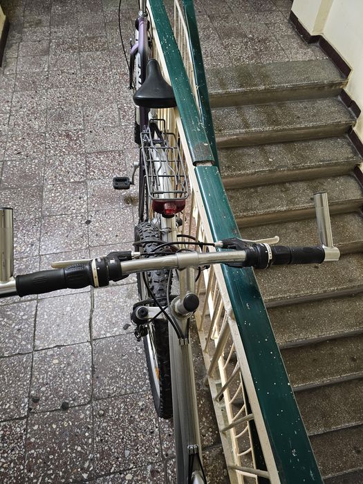 Bicicleta MTB full suspension