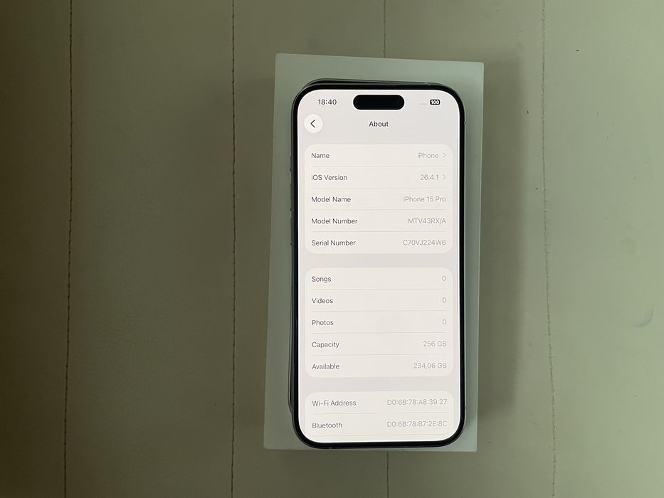 IPhone 15 Pro  256gb White  Titanium