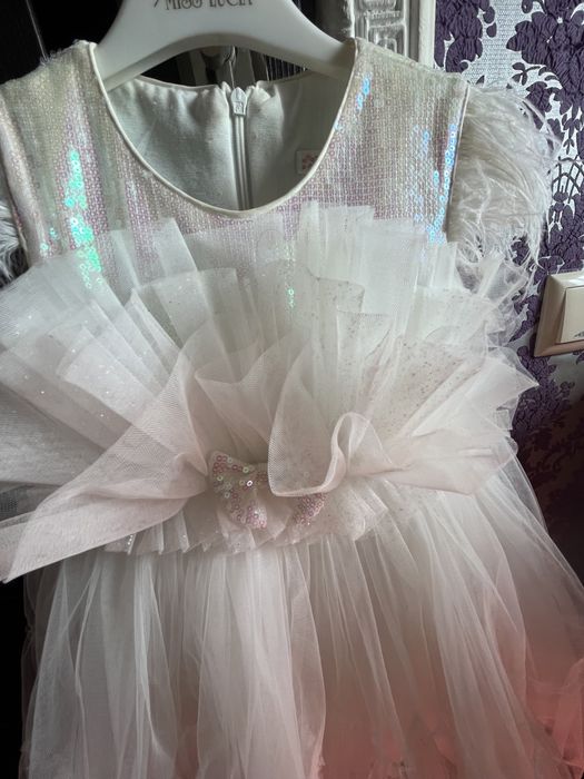 Платье на 3-4 года