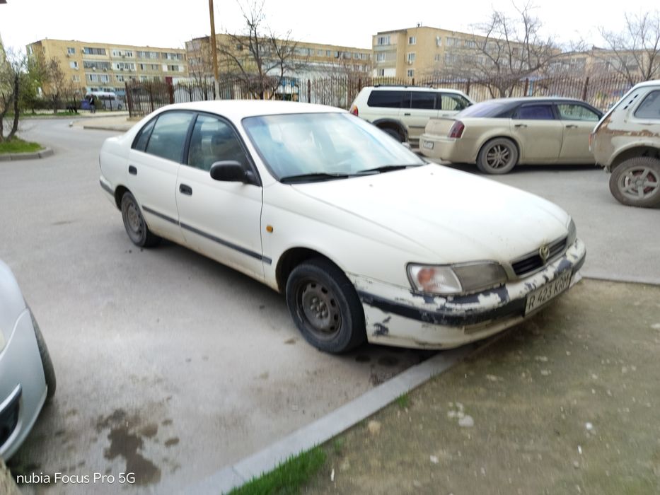 Toyota Carina продам