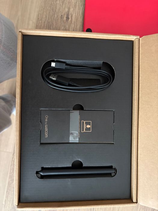 Графичен таблет Wacom One by Wacom Medium CTL-672 – като нов