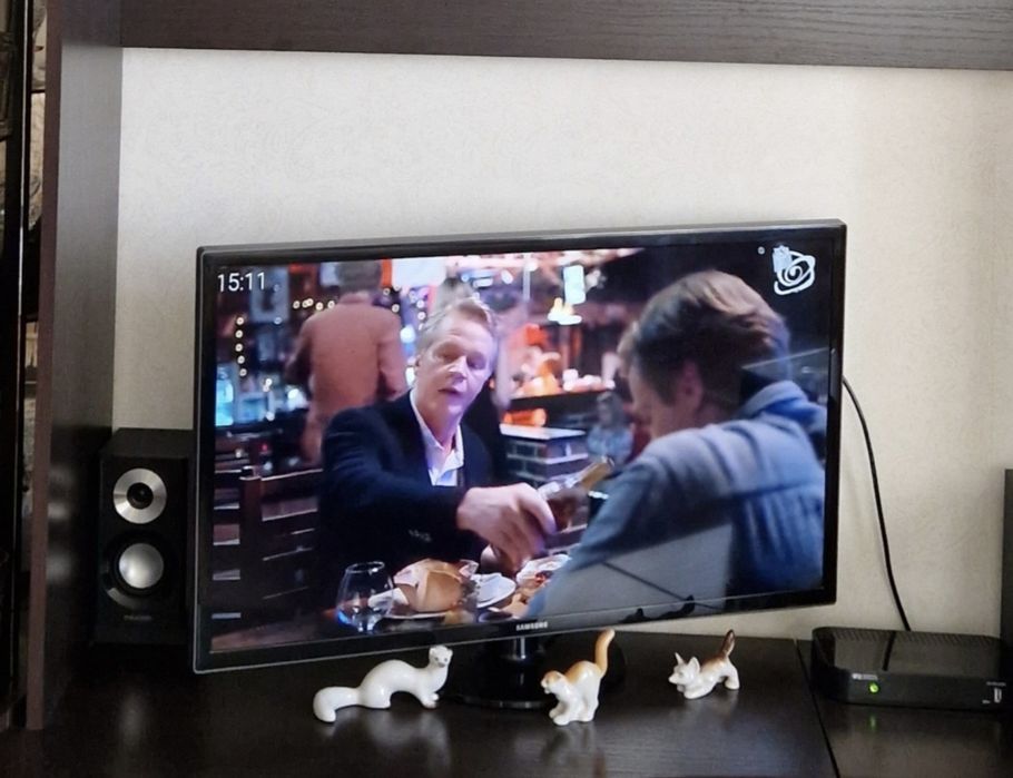 Телевизор самсунг лед