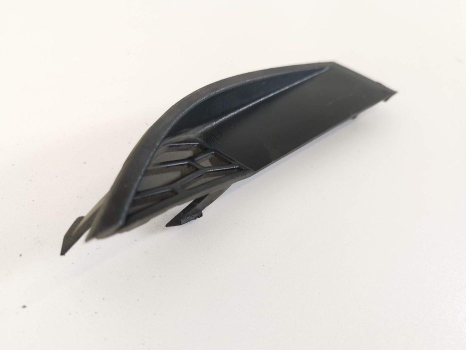 Декоративен Елемент Предна Броня Дясна Страна Ланд Ровер DISCOVERY SPO