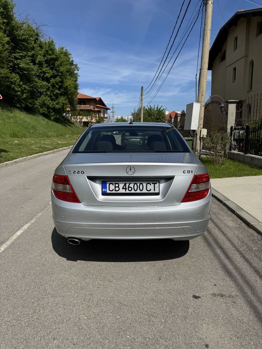 Мерцедес w204 седан автомат 2.2 дизел