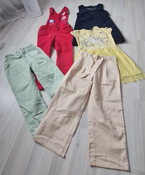 Пакет одежды на девочку 92-98