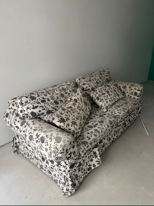 Canapea extensibila EKTORP IKEA