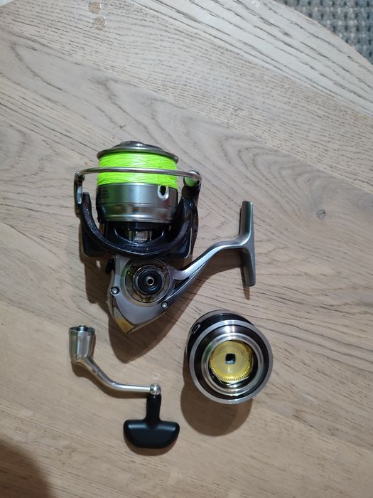 Se vinde,Daiwa Caldia