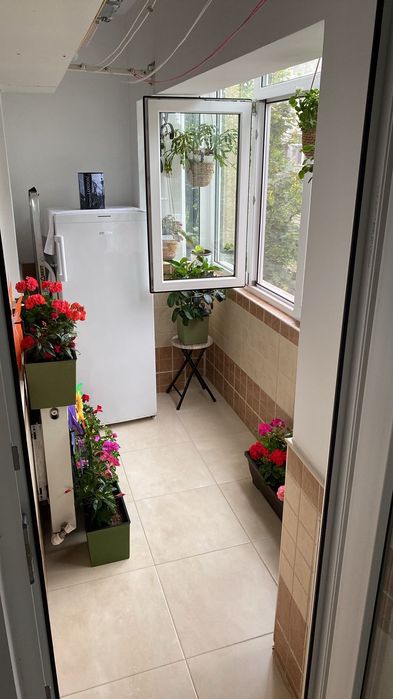 Apartament 3 Cam , Et 2, decomandat, balcon, gaze,