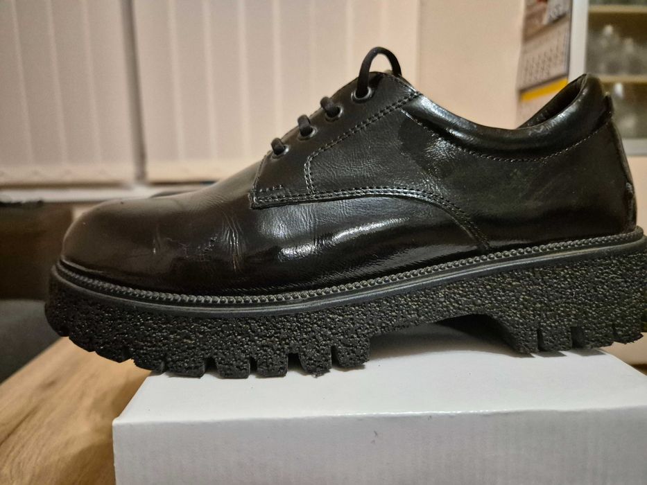 Дамски обувки -мокасини