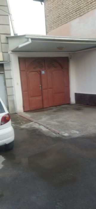 Участка сотилади лабзак ц6да