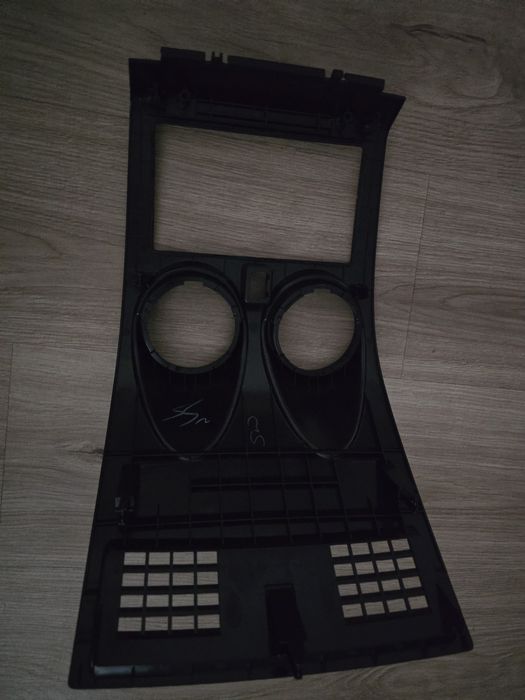 Панел / Адаптерна рамка за 9" мултимедия за Nissan Qashqai J10 (2007-2