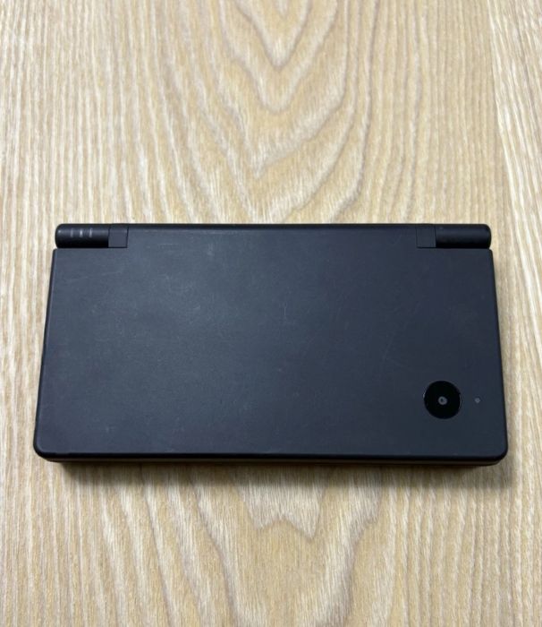 Продаётся nintendo dsi