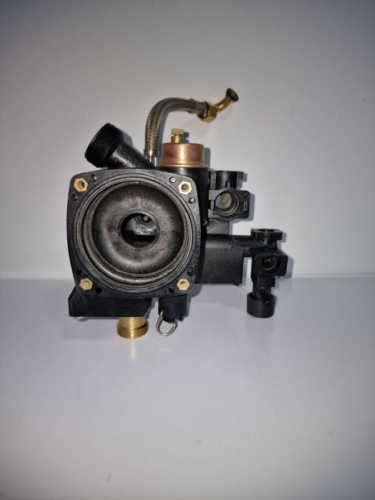 Copr POMPĂ Apă Saunier Duval Thema Classic F24 F25 F30