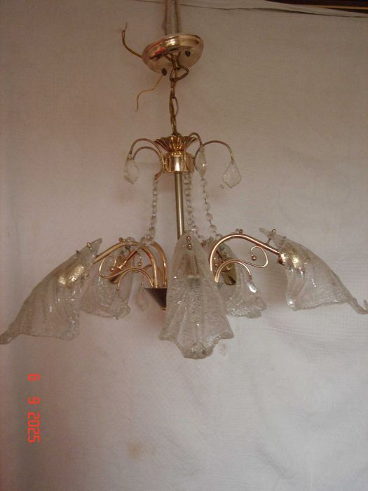 распродажа люстр и бра недорого