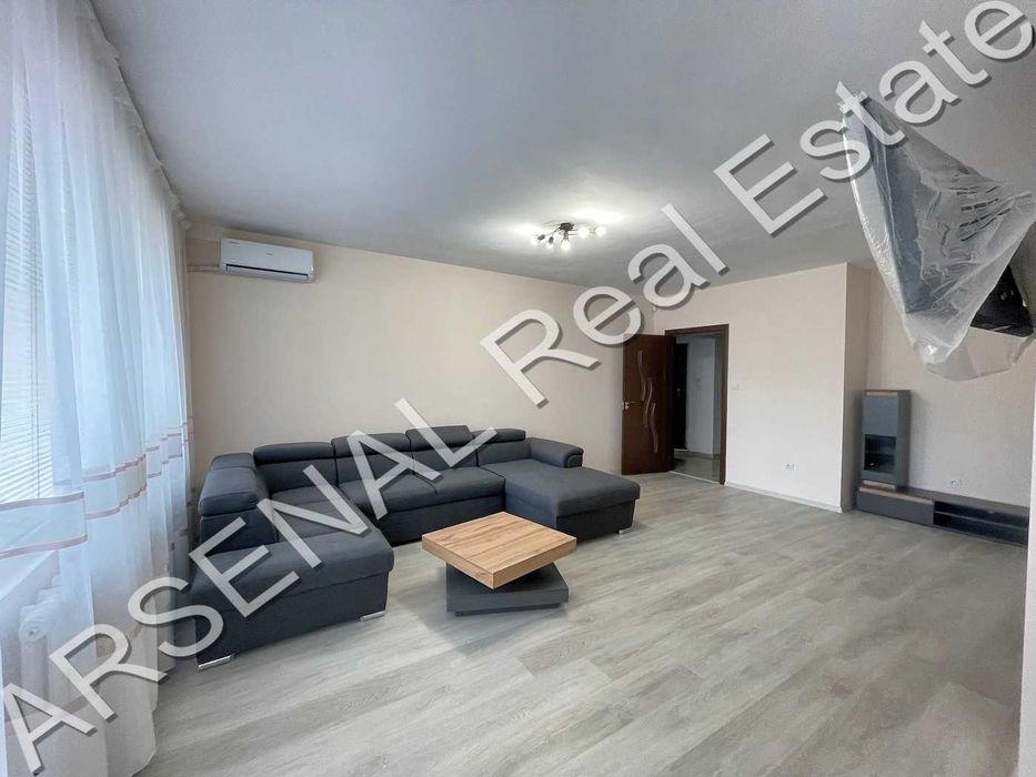 Дава се под наем Многостаен апартамент в София, Гоце Делчев - 180 кв.м за 1500 € - Снимка #5