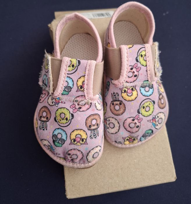 Пантофи Pegres 21