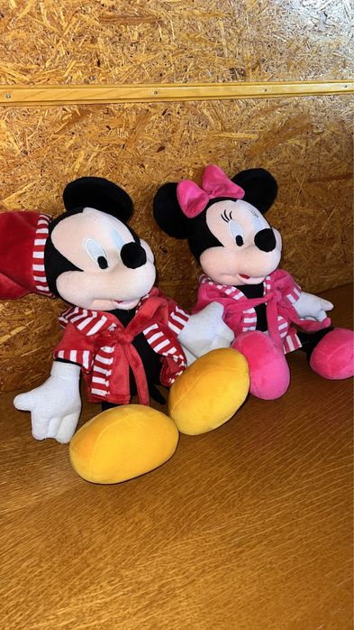 Jucarii de plus Mickey si Minnie Mouse
