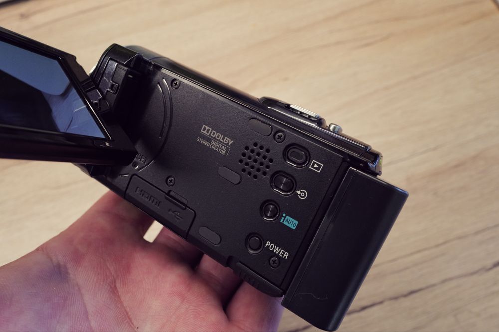 Camera video Sony Handycam HDR-CX115 lentile Zeiss SD card Touchscreen