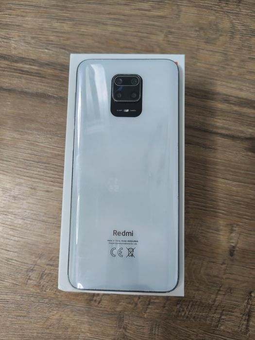 Продавам Redmi Note 9s