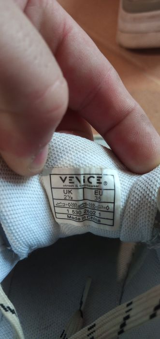 Детски спортни обувки 35 номер