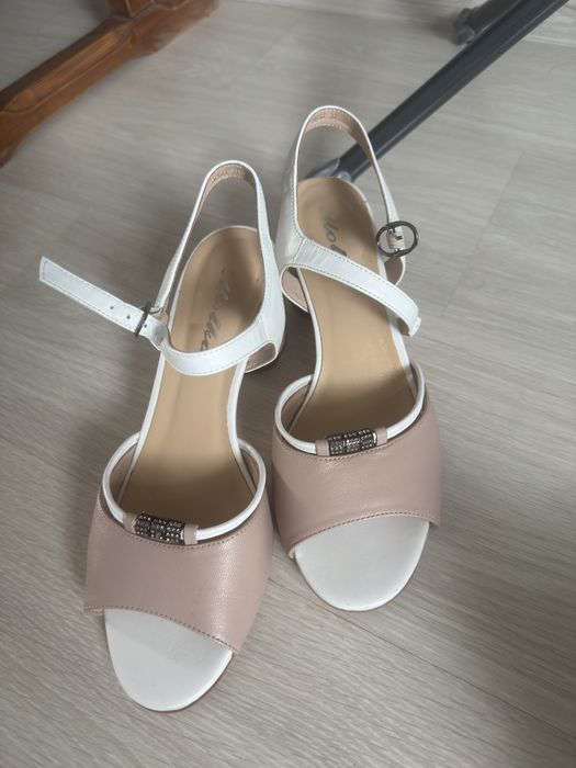 Туфли, босоножки