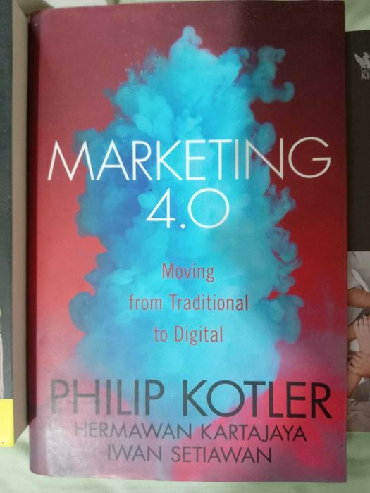 Книги за личностно развитие, маркетинг,  психология  и др.