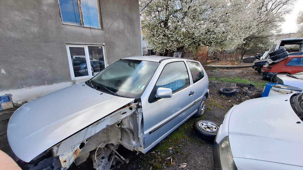 Фолксваген поло / VW Polo MK3 94г. 1.4 бензин на части