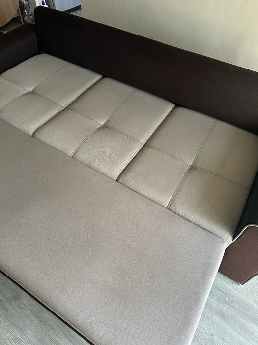 Curățare a tapițeriei