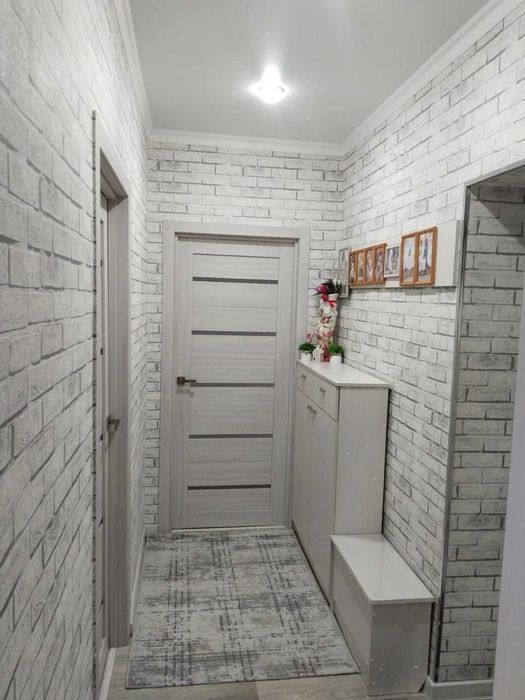 Продажа 2 км. квартиры в мкр.Аэропорт