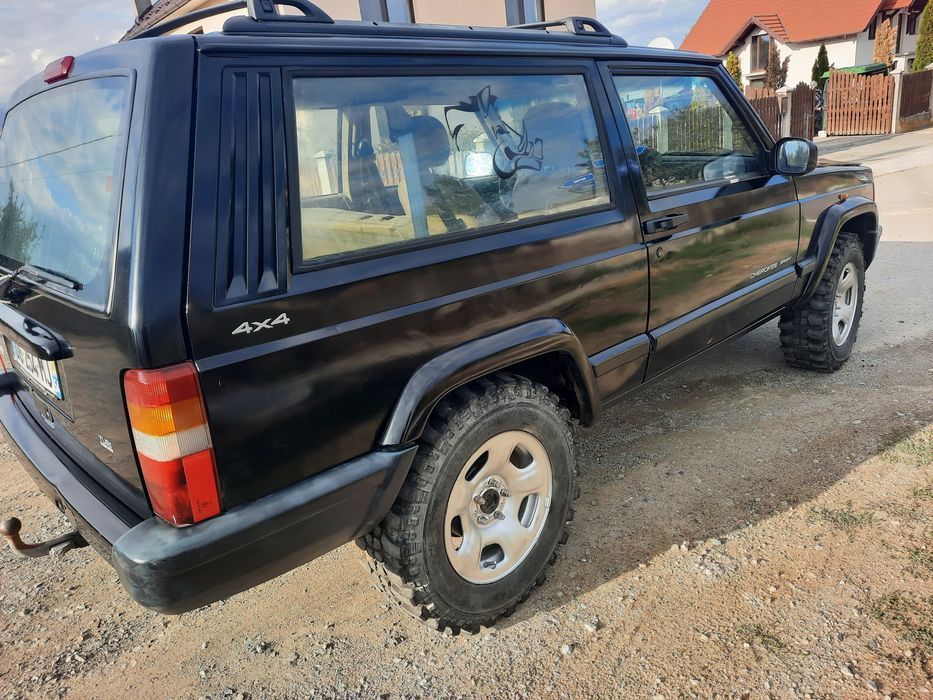JEEP Cherokee 2001 — imagine 3