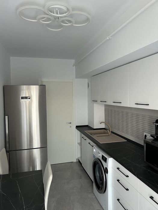 Apartament 2 camere de inchiriat