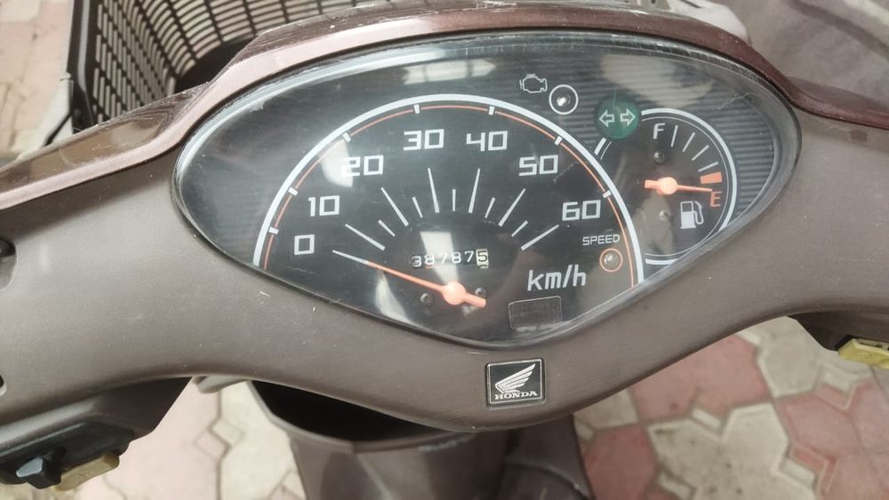 Продам момед HONDA CESTA