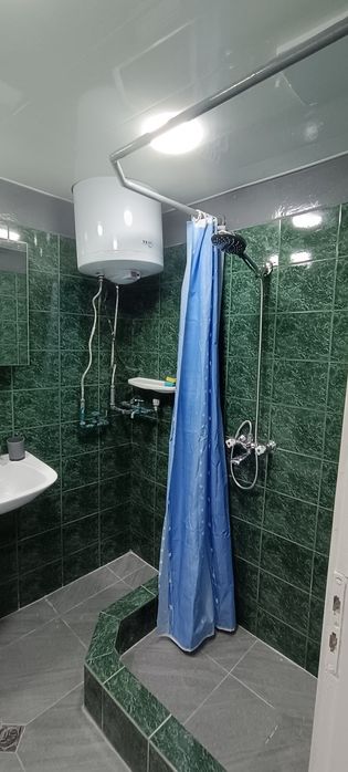 Дава се под наем Тристаен апартамент в Шумен, Боян Българанов 1 - 64 кв.м за 153 € - Снимка #6