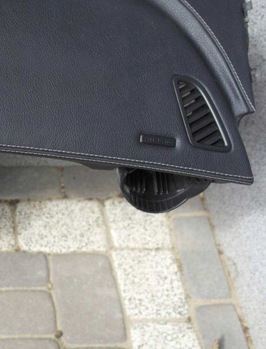 Арматурно табло колани коляно airbag Mercedes C-Klasa W205