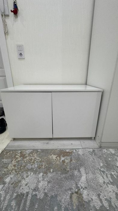 Продам шифонер и тумбочку