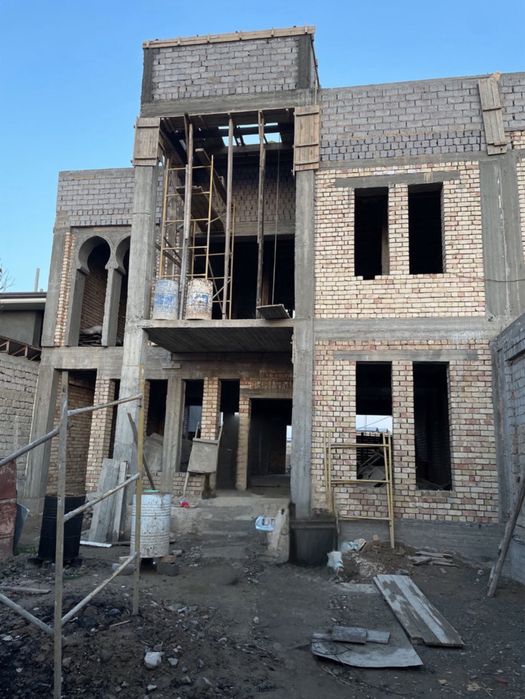 Uy sotiladi. Korobka. Qibray. On qurgon