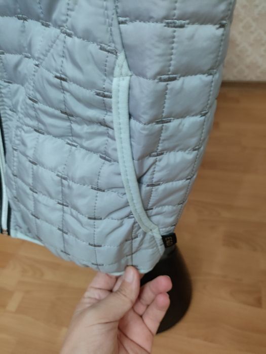 Продам жакет легкий