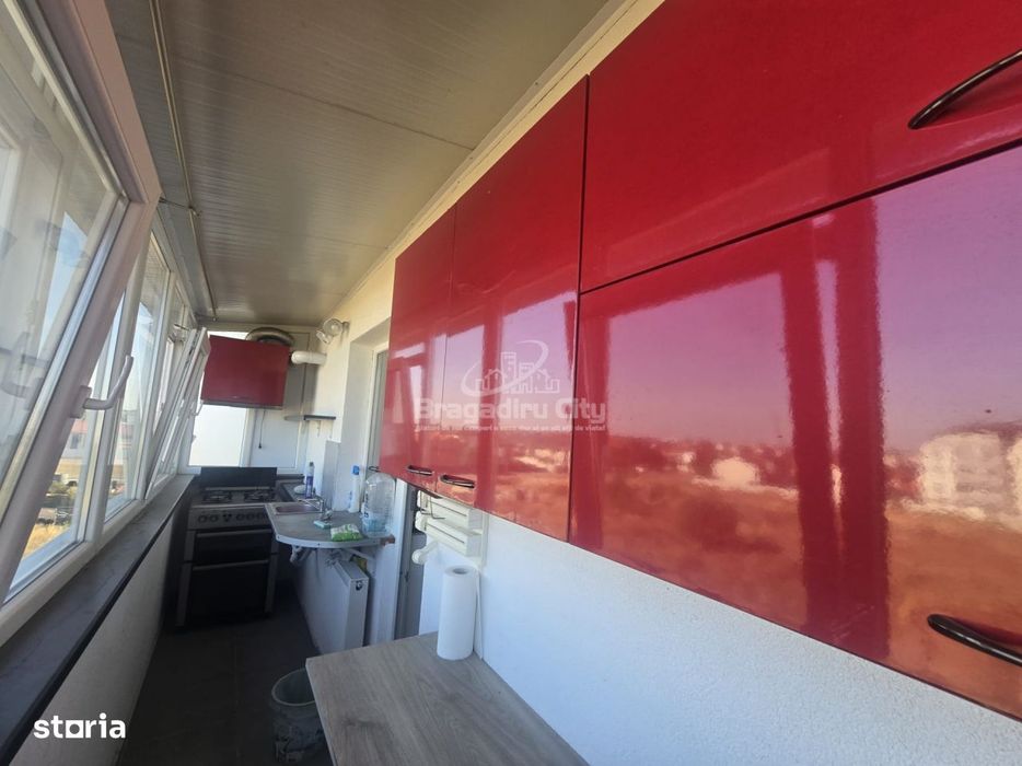 Apartament 2cam et 3/3 cu pod si parcare cadastrata