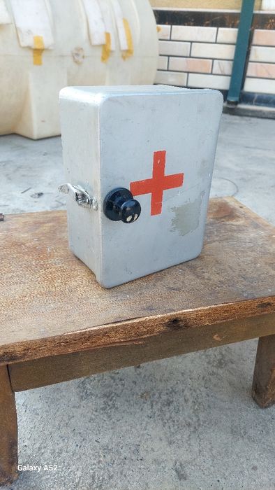 Аптечка автомобильная