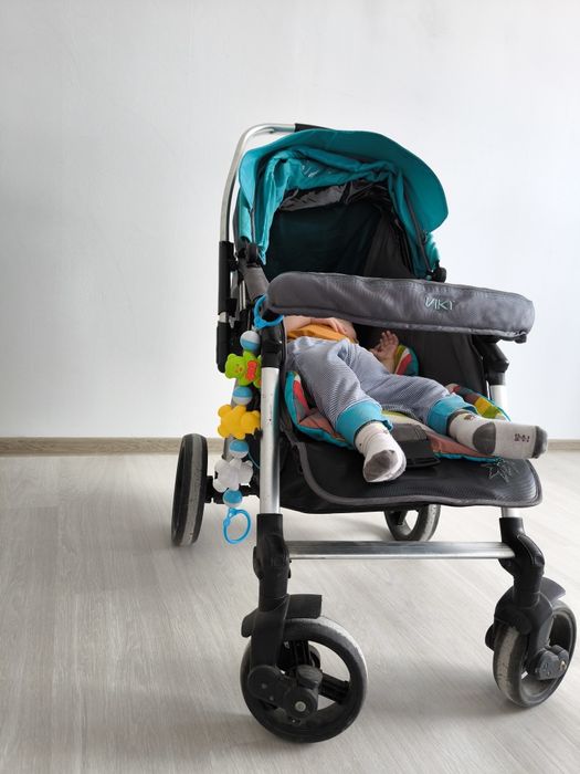 Детская коляска.