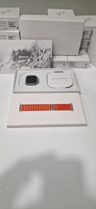 Apple Watch Ultra Gen 2*Оранжев и Черен цвят на каишката