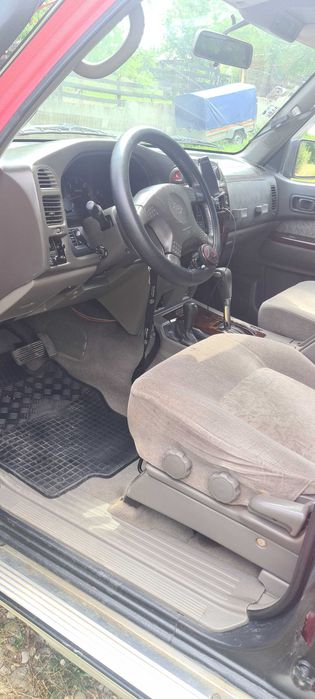 Nissan PATROL Y61