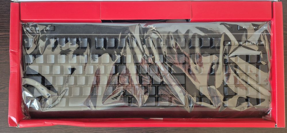 Tastatura gaming HyperX Alloy Core RGB, Nouă
