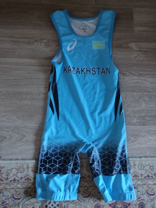 Нательник Казахстан