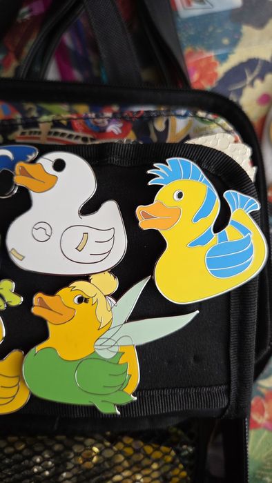 Колекционерска дисни значка (Disney pin)