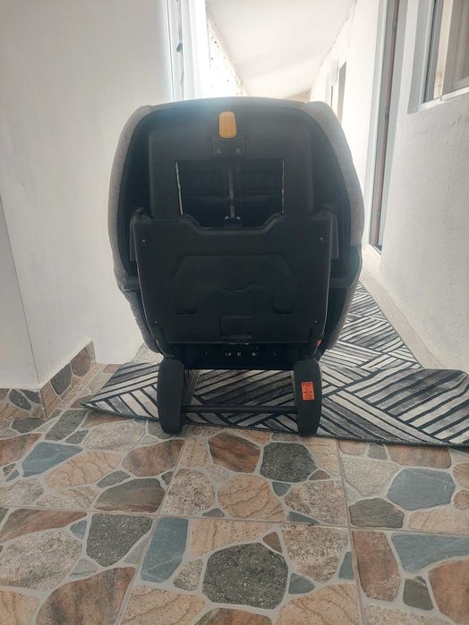 Scaun auto pentruu copii