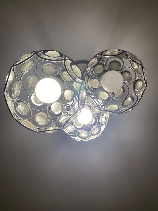 Люстры б/у, в хорошем состоянии