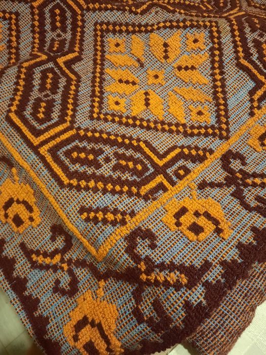 Cuverturi taranesti din lana oaie